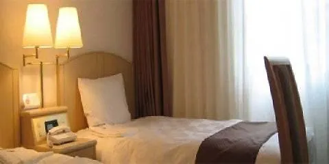 Kyoto Garden Hotel 3*,