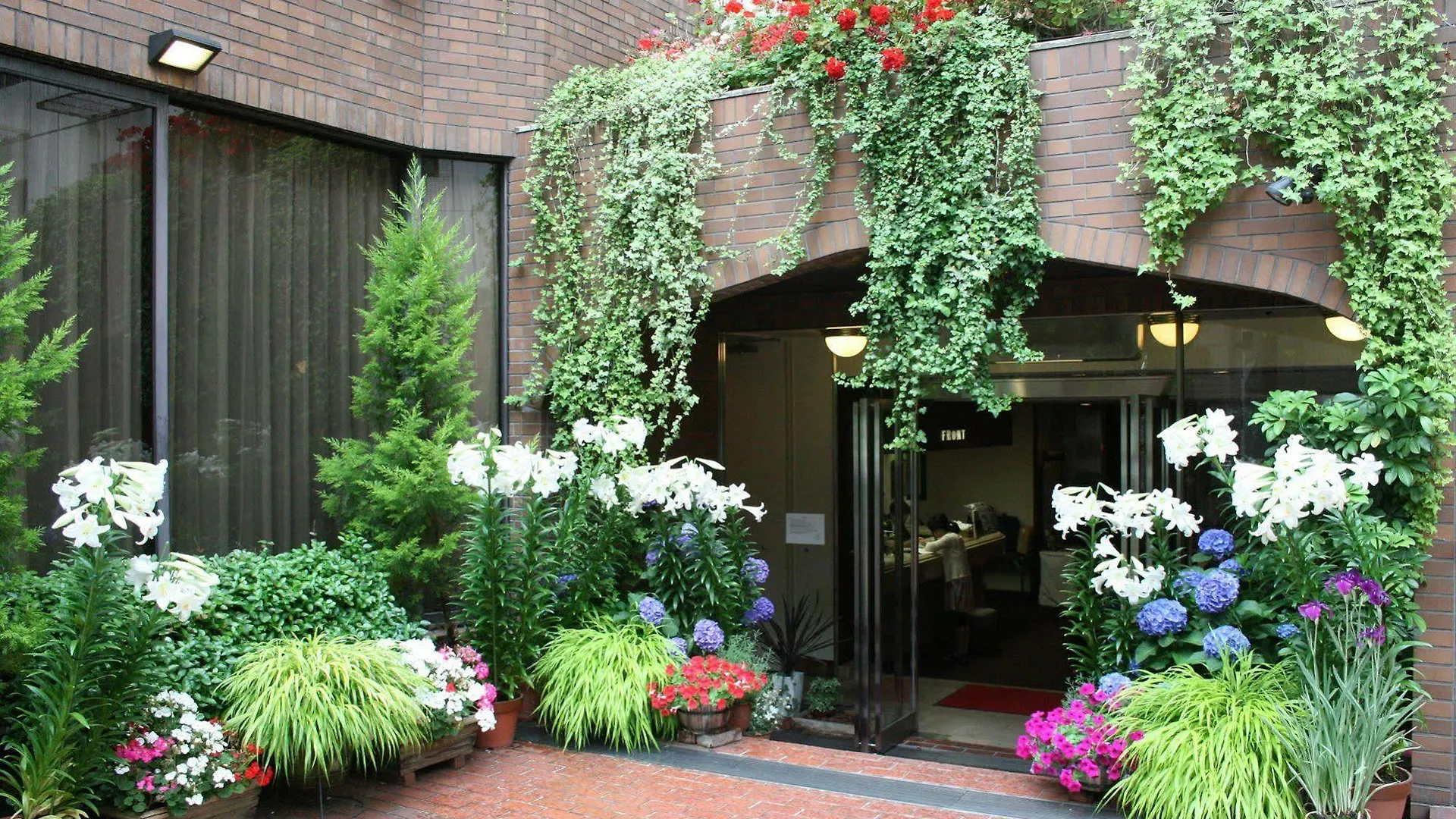 Kyoto Garden Hotel 3*,